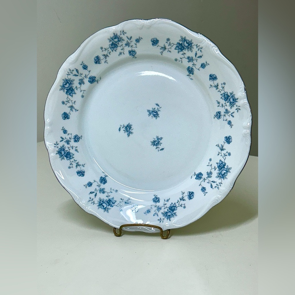 Vtg Discontinued Haviland Blue Garland Bavaria Backstamp Scalloped Dinner Plate